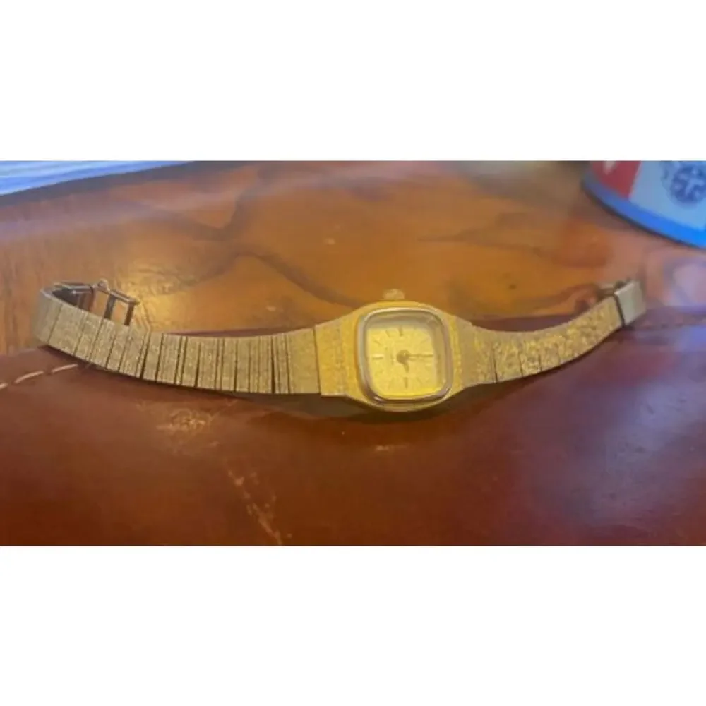 Women's Citizen Gold Tone Dress Watch, Fine Link Band, For Repair